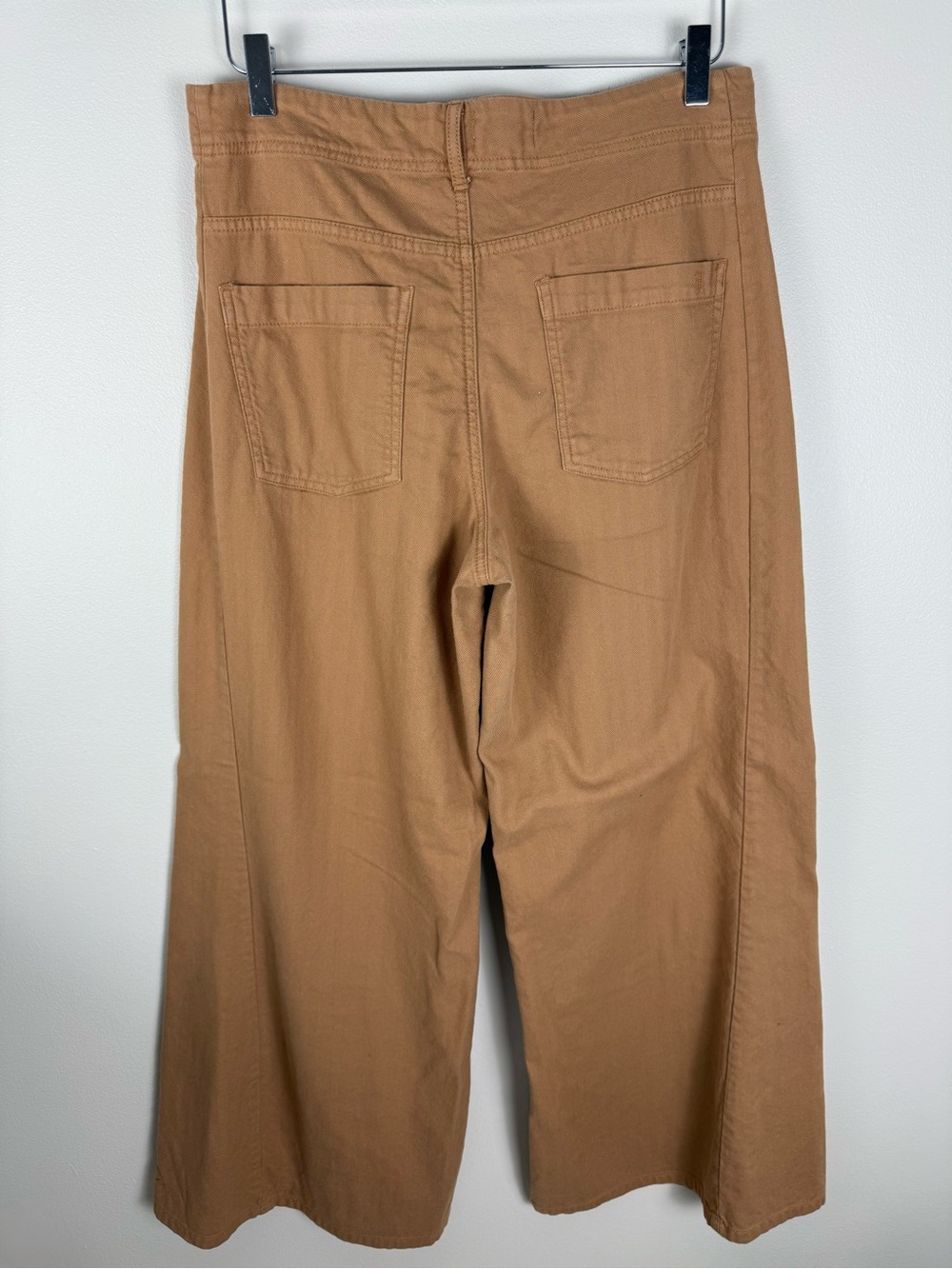 PILCRO Mid-Rise Wide Flare Adi Pants in Cognac - Picture 7 of 9